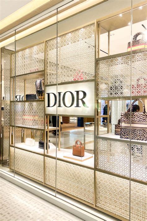 dior hq paris|dior outlet in paris.